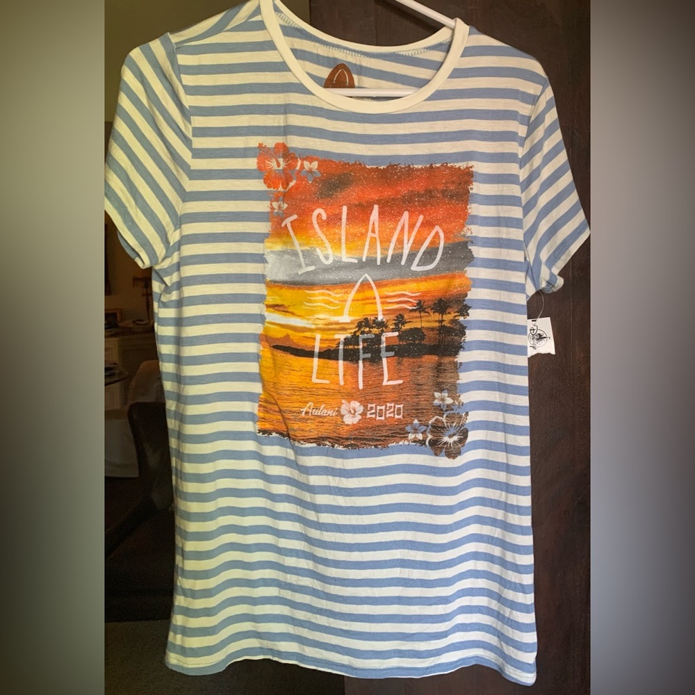Disney island life tshirt